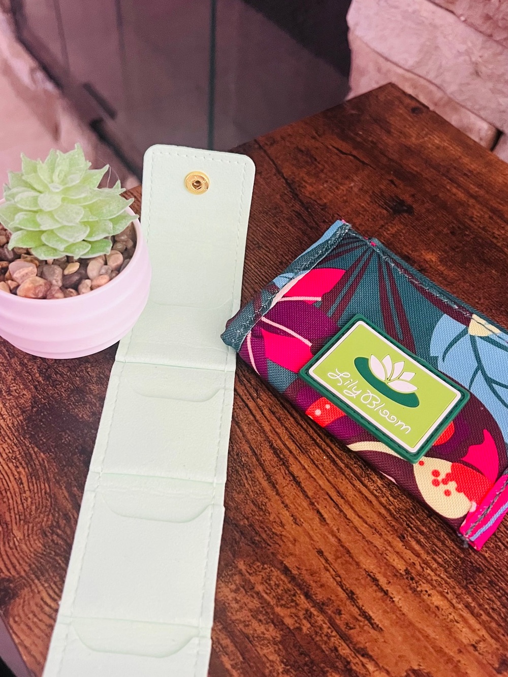 Bundle. Lily Bloom Floral Pouch and Foldable Jewelry Holder in Mint